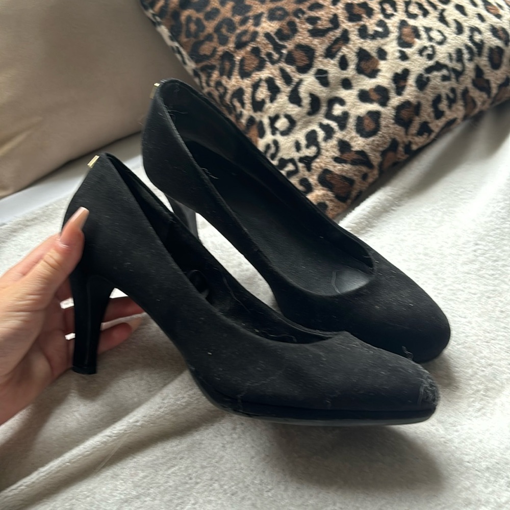 Black heels